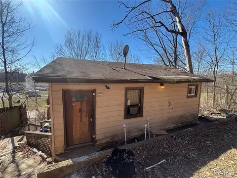 7029 Twin River Rd, Eureka, MO 63025 photo 1