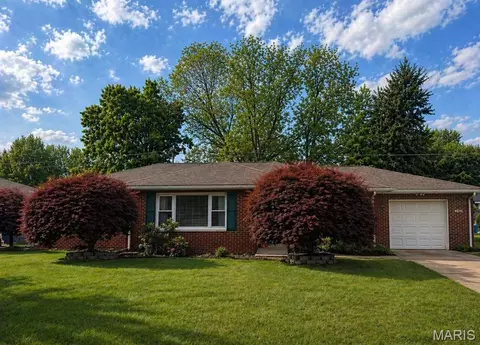 2296 Gary Ave, Granite City, IL 62040