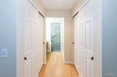 Entry Way - 39 Ridgeview Circle Ct, Ballwin, MO 63021 photo 1 of 3