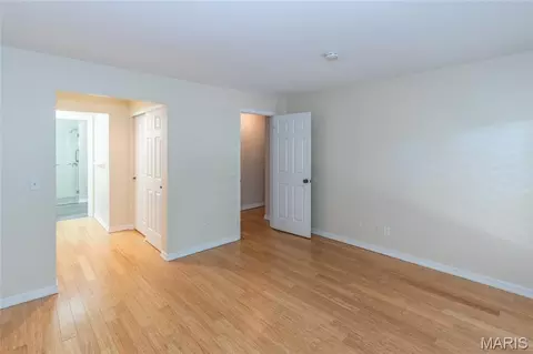Bedroom - 39 Ridgeview Circle Ct, Ballwin, MO 63021 photo 5 of 6