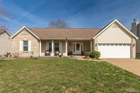 2916 Spring Blossom Dr, Dardenne Prairie, MO 63368