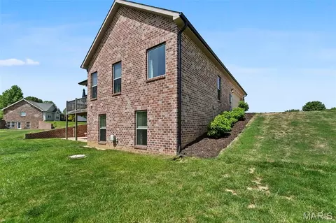 Exterior - 443 Coyote Rdg, Jackson, MO 63755 photo 6 of 8