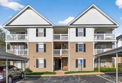 4103 Spring River Dr, O'fallon, MO 63368