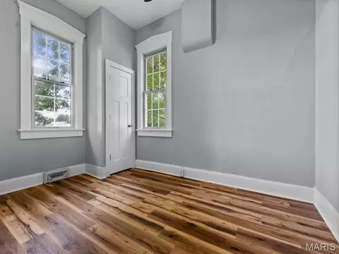 Bedroom - 306 Walnut St, Waterloo, IL 62298 photo 4 of 5
