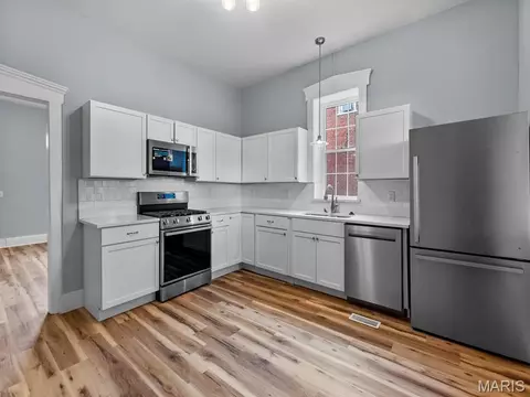 Kitchen - 306 Walnut St, Waterloo, IL 62298 photo 1 of 2