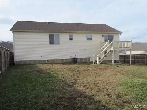 Exterior - 16233 Hershey Rd, Saint Robert, MO 65584 photo 5 of 6