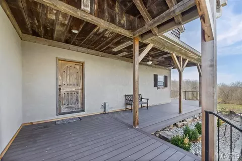 Exterior - 4242 Quirin Rd, Smithton, IL 62285 photo 5 of 14