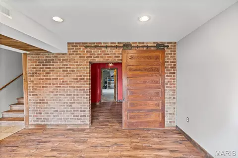 Entry Way - 4242 Quirin Rd, Smithton, IL 62285 photo 6 of 6