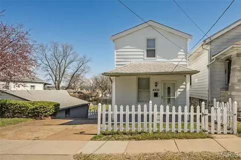 4825 Oldenburg Ave, Saint Louis, MO 63123