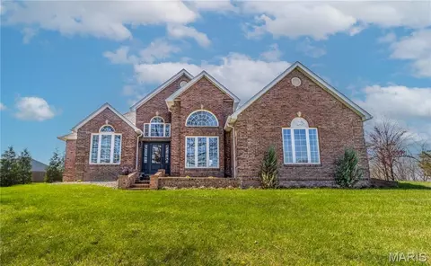 250 Corvette Rose Ln, Jackson, MO 63755
