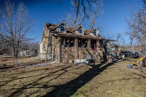 30635 Marigold, Lebanon, MO 65536