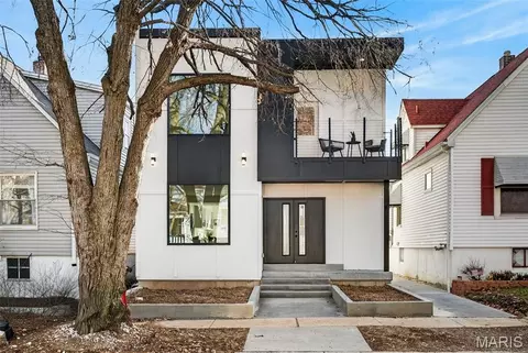 4140 Burgen Ave, Saint Louis, MO 63116