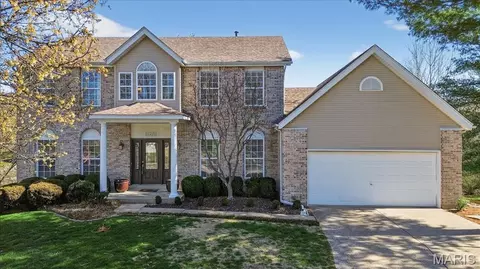 16403 Prestwick Place Ln, Wildwood, MO 63011
