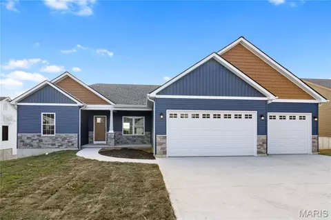 1417 Cortez Dr, Hillsboro, MO 63050