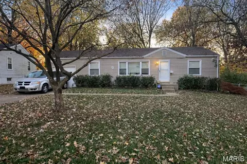 1234 Hoyt Dr, Saint Louis, MO 63137