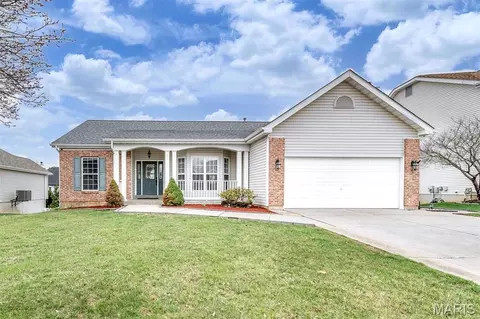 1218 Raintree Pass, O'fallon, MO 63366
