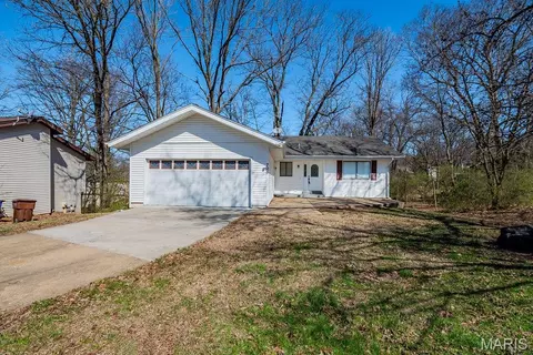 705 Russett Ter, Lake Saint Louis, MO 63367