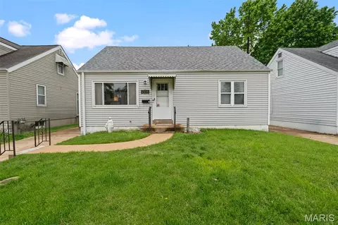5556 Arthur Ave, Saint Louis, MO 63139