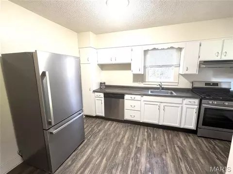 Kitchen - 417 S 8th St, Belleville, IL 62220 photo 3 of 3