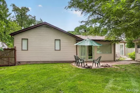 Exterior - 114 Central Ave, O'fallon, IL 62269 photo 9 of 9