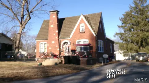807 Gass Ave, Belleville, IL 62223