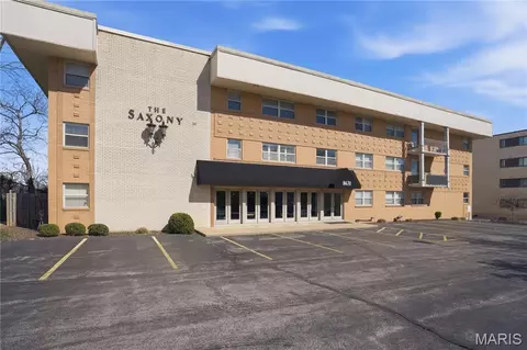 8631 Old Bonhomme Rd #1E, Saint Louis, MO 63132