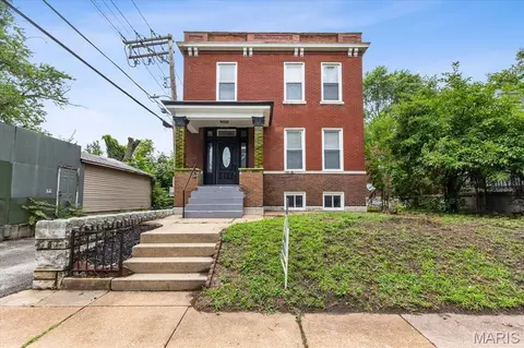 4273 Juniata St, Saint Louis, MO 63116