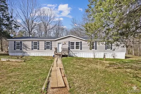 10828 Jayhawk Rd, Irondale, MO 63648