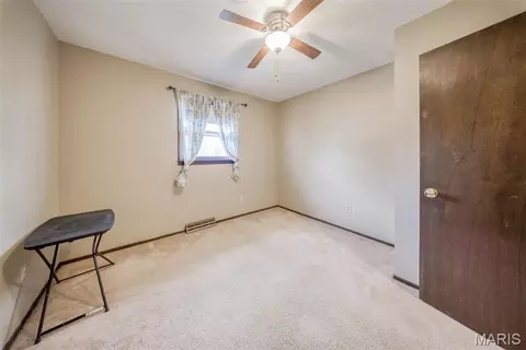Bedroom - 402 Locust St, Cuba, MO 65453 photo 1 of 7