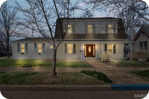 1215 Sunset Ave, Richmond Heights, MO 63117