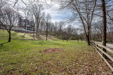 Exterior - 3589 Hawks Point Rd, Wildwood, MO 63069 photo 16 of 22