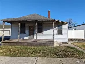 2006 Illinois Ave, Granite City, IL 62040