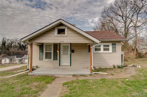1000 Willard Ave, Alton, IL 62002