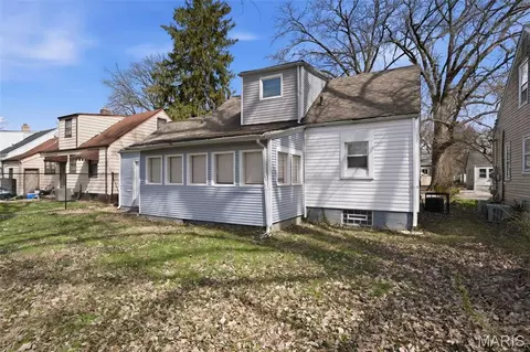 Other - 449 S Dade Ave, Saint Louis, MO 63135 photo 2 of 8