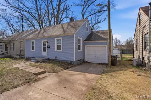 449 S Dade Ave, Saint Louis, MO 63135
