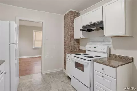 Kitchen - 449 S Dade Ave, Saint Louis, MO 63135 photo 1 of 2
