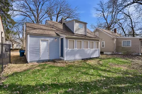 Exterior - 449 S Dade Ave, Saint Louis, MO 63135 photo 3 of 7