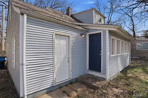 Exterior - 449 S Dade Ave, Saint Louis, MO 63135 photo 6 of 7