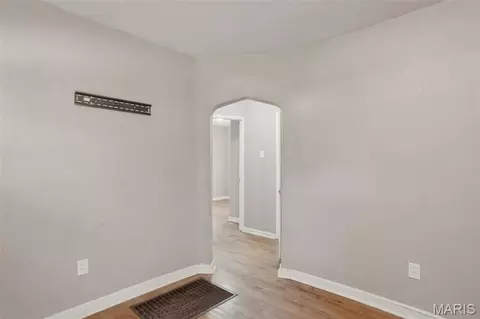 Entry Way - 449 S Dade Ave, Saint Louis, MO 63135 photo 1 of 4