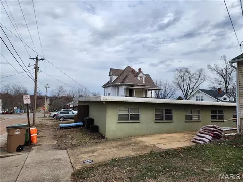 Exterior - 700 S Main St, Fredericktown, MO 63645 photo 6 of 6