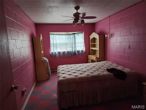 Bedroom - 700 S Main St, Fredericktown, MO 63645 photo 2 of 3