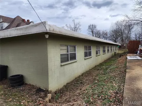 Exterior - 700 S Main St, Fredericktown, MO 63645 photo 5 of 6