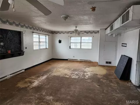 Living - 700 S Main St, Fredericktown, MO 63645 photo 2 of 3