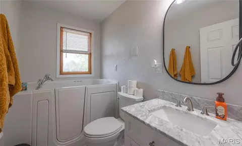 Bath - 13515 County Road 2190, Rolla, MO 65401 photo 1 of 4