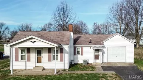 1000 Sumner St, Jerseyville, IL 62052