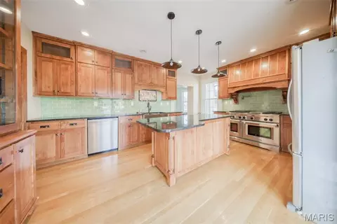 Kitchen - 1601 E State Route 72, Rolla, MO 65401 photo 1 of 10