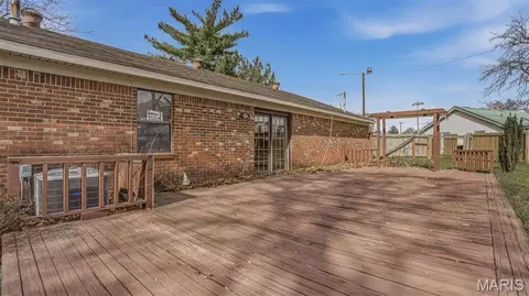 Exterior - 104 S Everett St, Kennett, MO 63857 photo 5 of 6