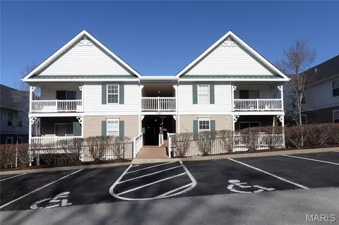 1141 Arbor Crk #3D, Saint Louis, MO 63122