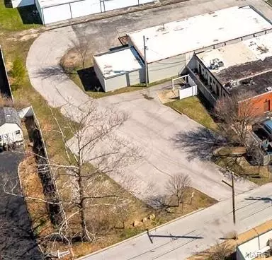 2652 Ruth Ave, Saint Louis, MO 63144