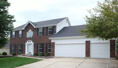 2359 Cheneaux Ln, O'fallon, MO 63368